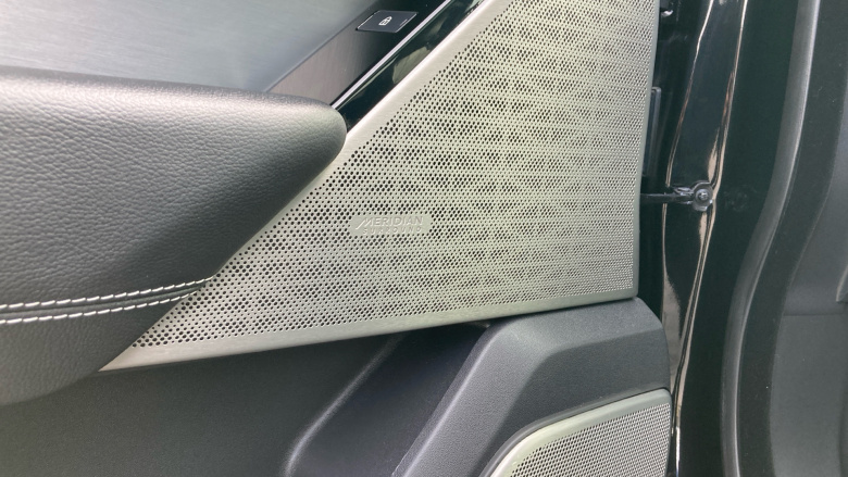 Land Rover Range Rover Velar 2.0 D200 Edition 5dr Auto Diesel Estate